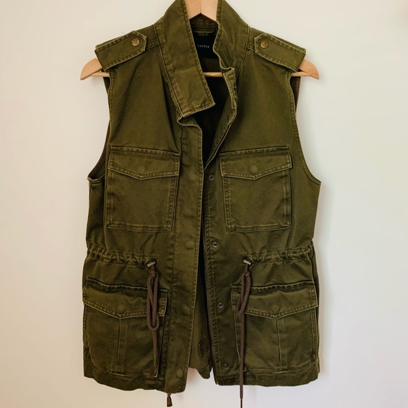 Aritzia Jackets & Blazers - Aritzia Vest